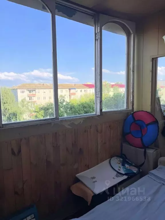 4-к кв. Омская область, Омск Солнечный мкр, ул. Комкова, 6 (59.0 м) - Фото 2