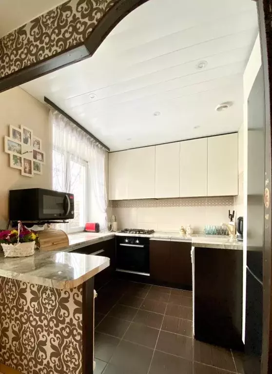 Продается 3-комнатная квартира - Фото 1