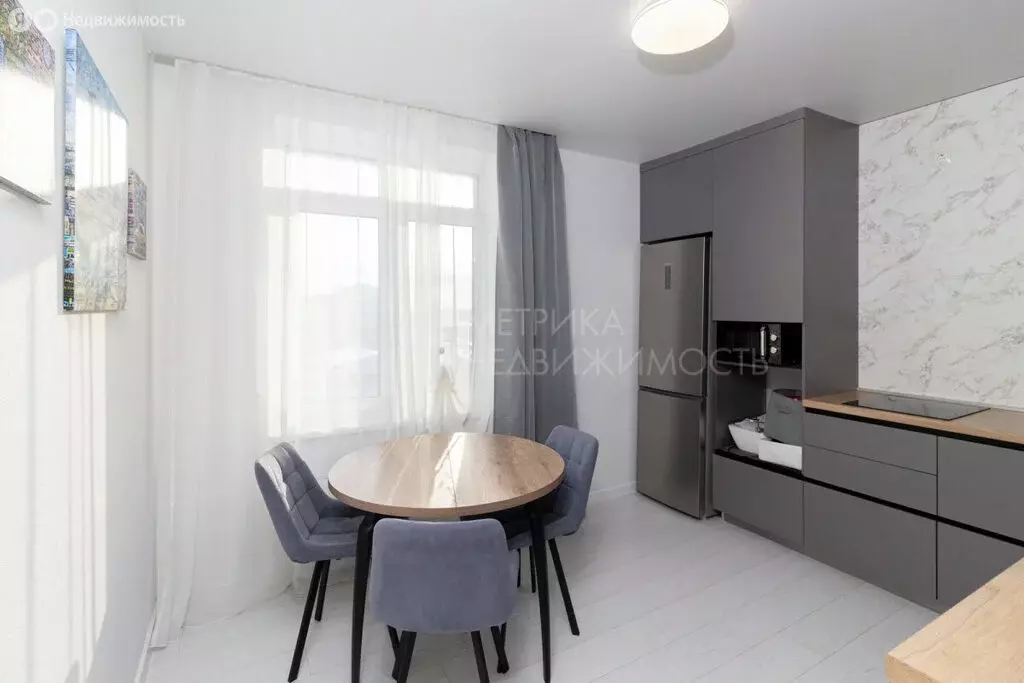 2-комнатная квартира: Тюмень, Харьковская улица, 76 (48.9 м) - Фото 2