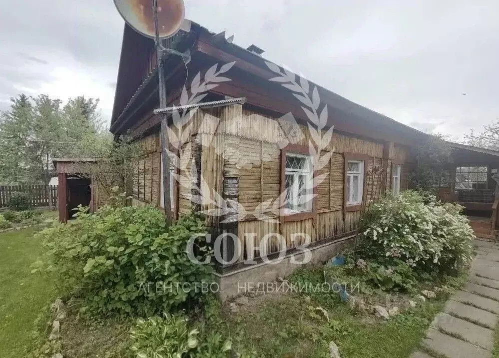 Дом в Калужская область, Жуковский муниципальный округ, с. Ивановское ... - Фото 1
