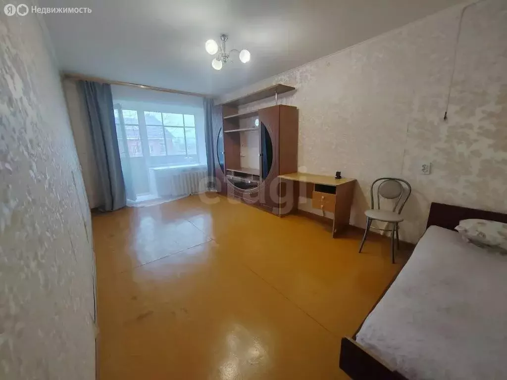 1-комнатная квартира: Чернушка, улица Нефтяников, 8 (30.4 м) - Фото 1