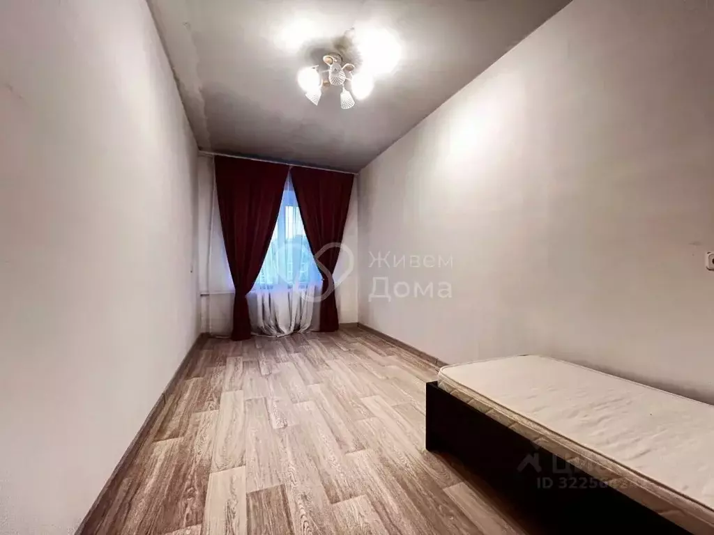 2-к кв. Волгоградская область, Волгоград Новороссийская ул., 43 (44.3 ... - Фото 2