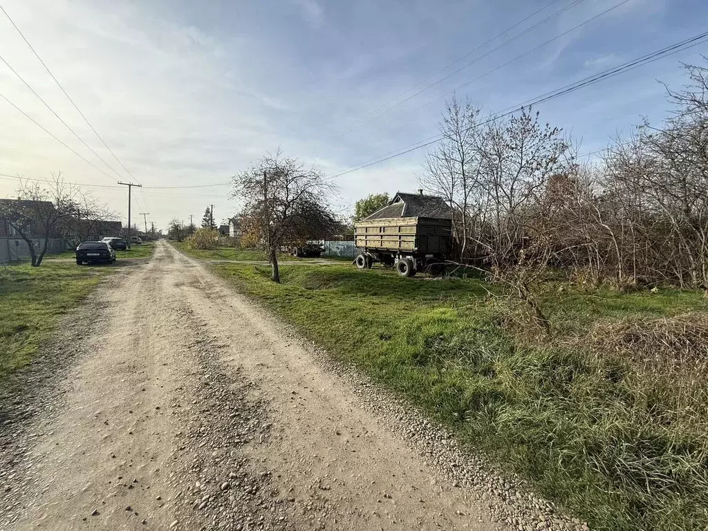 Участок в Краснодарский край, Динской район, Старомышастовская ст-ца ... - Фото 1