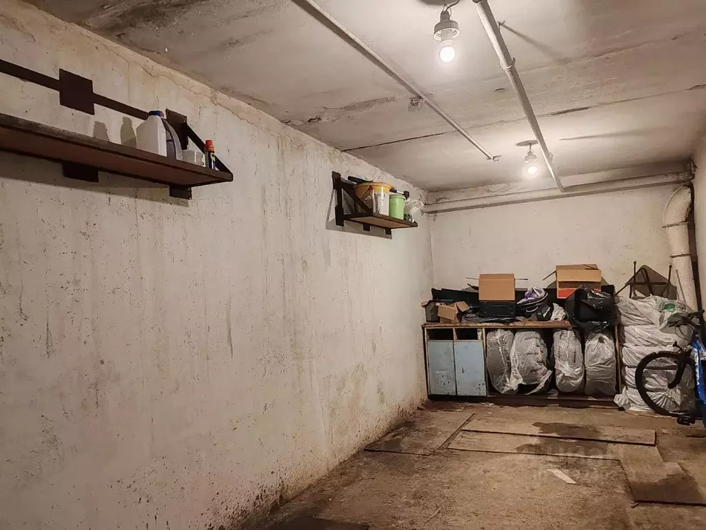 Гараж в Свердловская область, Екатеринбург ул. Шейнкмана, 104А (18 м) - Фото 1