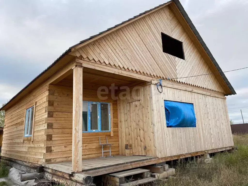 Дом в Саха (Якутия), Якутск проезд Согласия (72 м) - Фото 1