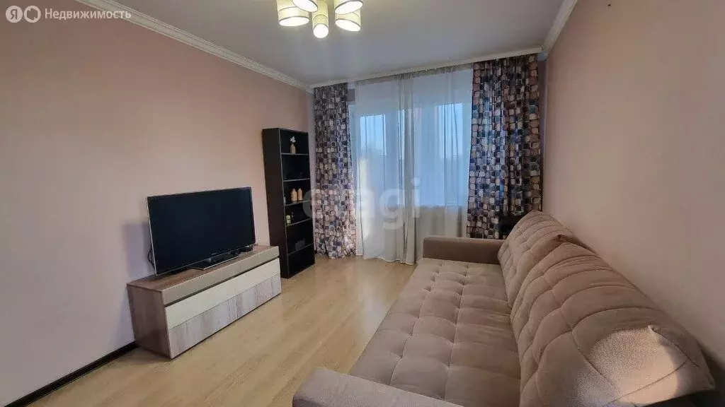 3-комнатная квартира: Пермь, улица Гашкова, 35 (59 м) - Фото 1