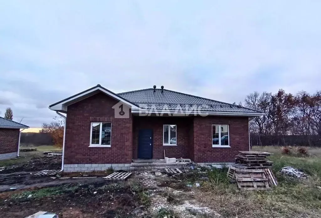 Дом в Белгородская область, Белгородский район, Комсомольское с/пос, ... - Фото 1