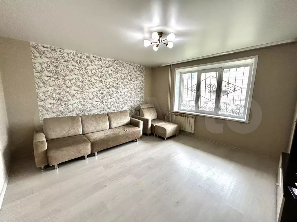 1-к. квартира, 41 м, 1/9 эт. - Фото 0