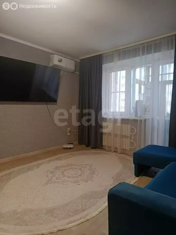 1-комнатная квартира: Омск, улица Дмитриева, 3/4 (37.1 м) - Фото 2