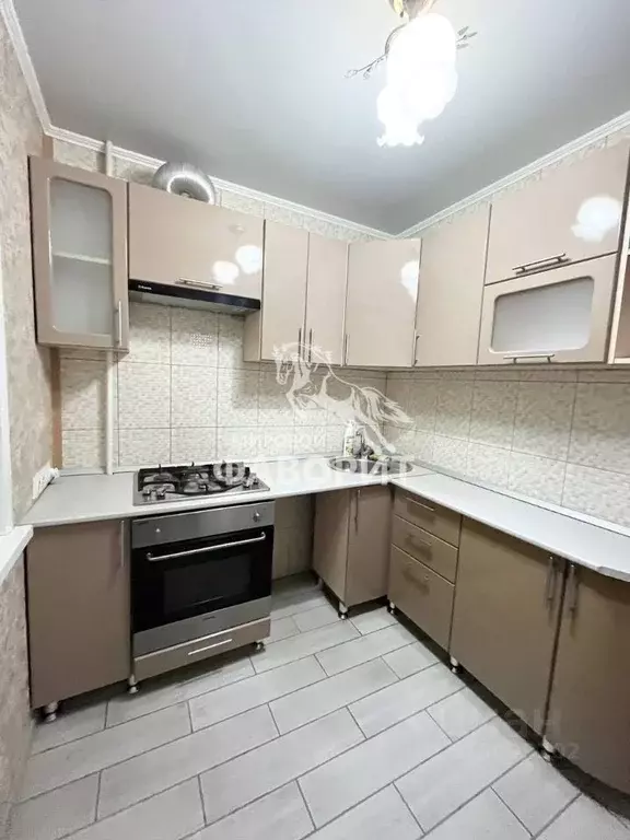 2-к кв. Оренбургская область, Орск Перегонная ул., 12 (44.0 м) - Фото 1