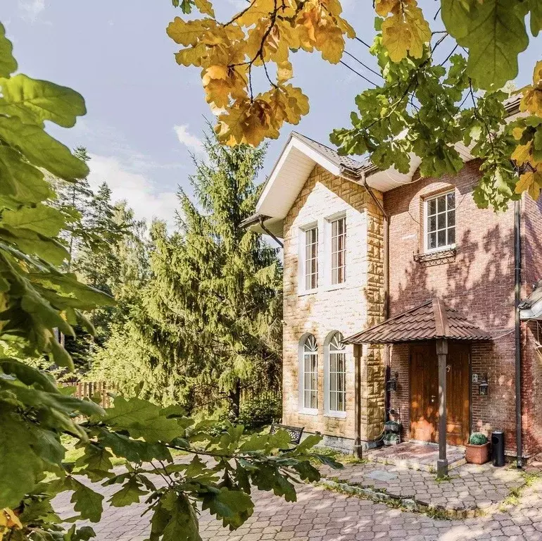 Коттедж в Ленинградская область, Всеволожск просп. Грибоедова, 116 ... - Фото 1