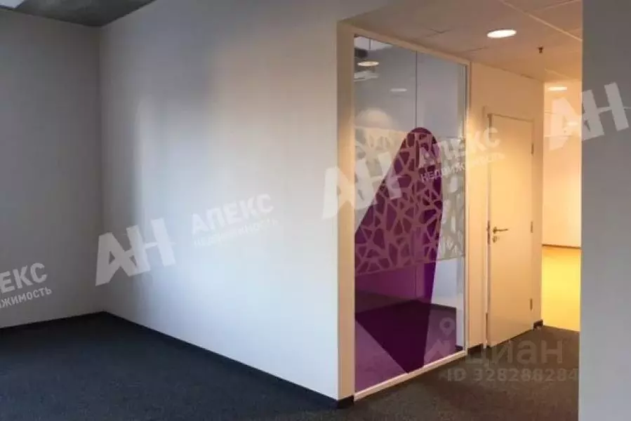 Помещение свободного назначения в Москва ул. Двинцев, 12к1А (903 м) - Фото 1