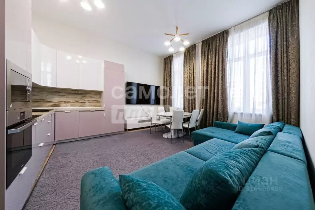 3-к кв. Свердловская область, Екатеринбург ул. Чемпионов, 5 (87.0 м) - Фото 1