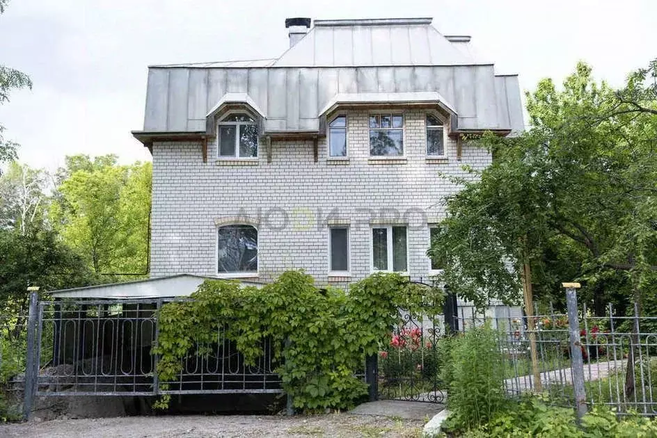 Дом в Саратовская область, Вольск ул. Маяковского, 6/3 (281 м) - Фото 1