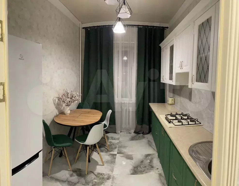 3-к. квартира, 70 м, 4/5 эт. - Фото 0