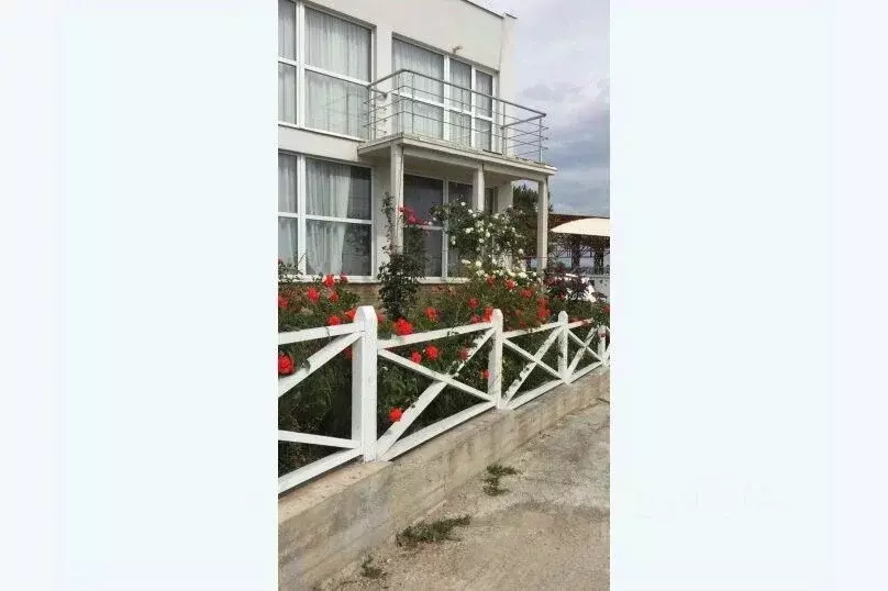 Дом в Севастополь с. Орловка, ш. Качинское, 35Б (120 м) - Фото 0