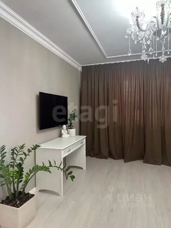 2-к кв. Коми, Сыктывкар Октябрьский просп., 214 (50.8 м) - Фото 1