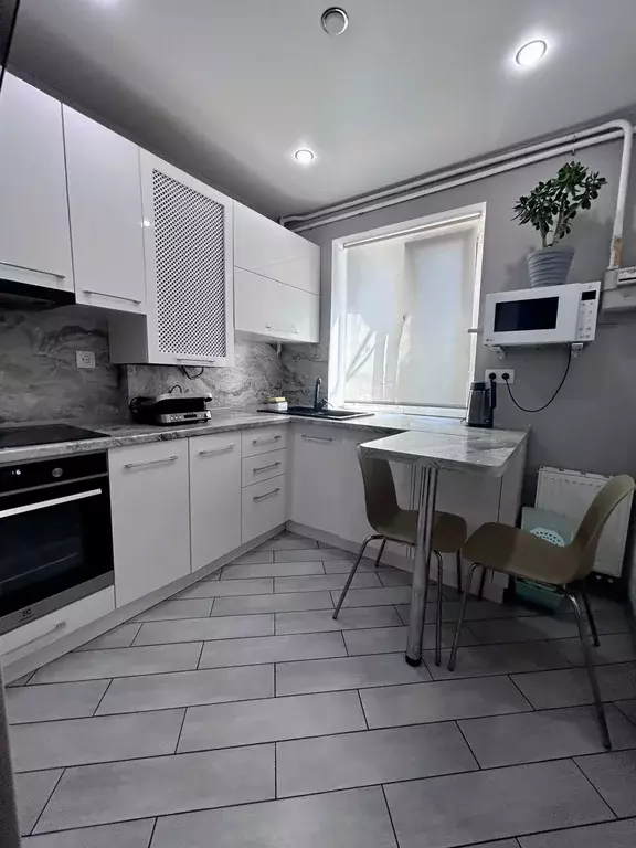 Продаётся 3-к квартира, 42.4 м - Фото 0