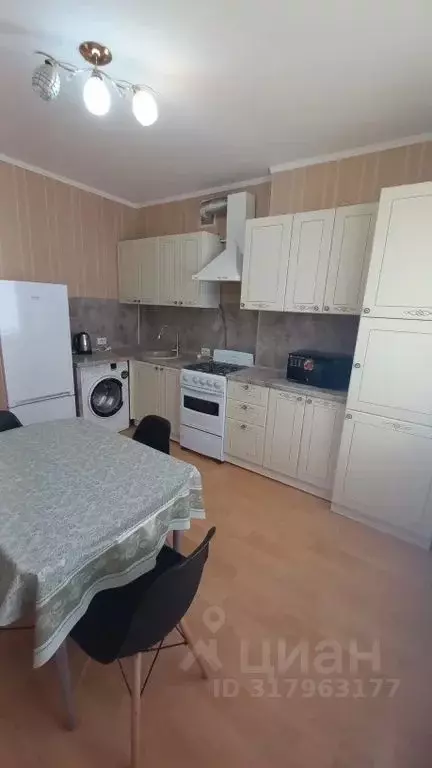 1-к кв. Краснодарский край, Ейск ул. Калинина, 73/4 (38.0 м) - Фото 0