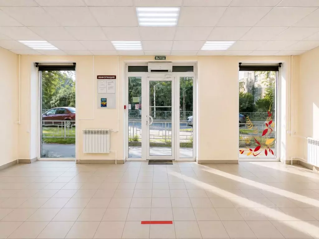 Помещение свободного назначения в Карелия, Петрозаводск ул. Максима ... - Фото 1