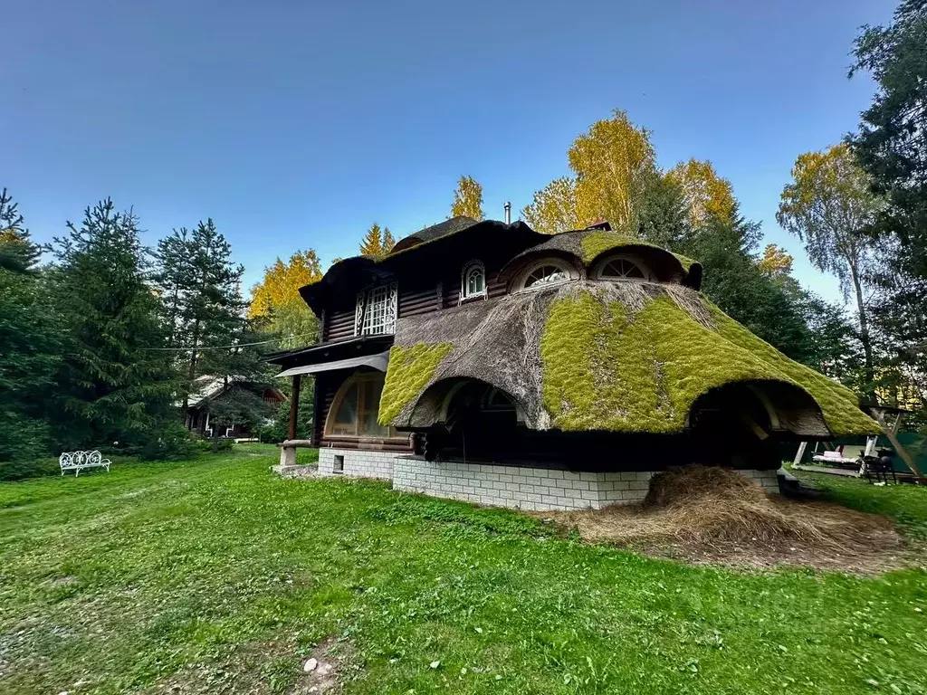 Дом в Новгородская область, Новгородский район, Савинское с/пос, д. ... - Фото 0