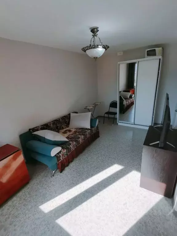 1-к кв. Татарстан, Казань просп. Ильгама Шакирова, 9 (42.0 м) - Фото 2