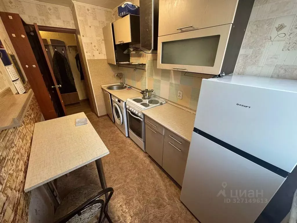 2-к кв. Свердловская область, Екатеринбург ул. Ангарская, 38 (44.0 м) - Фото 1