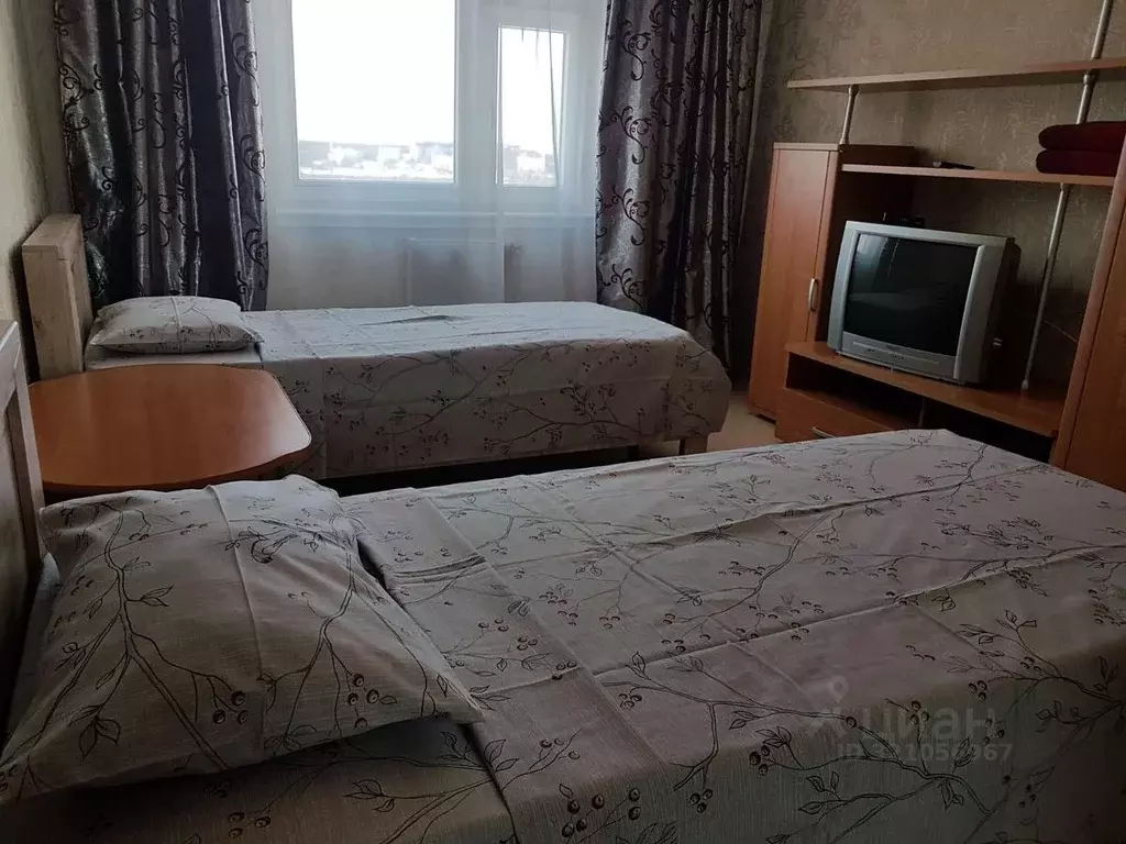 2-к кв. Ямало-Ненецкий АО, Новый Уренгой Оптимистов мкр, 2/2 (70.0 м) - Фото 2