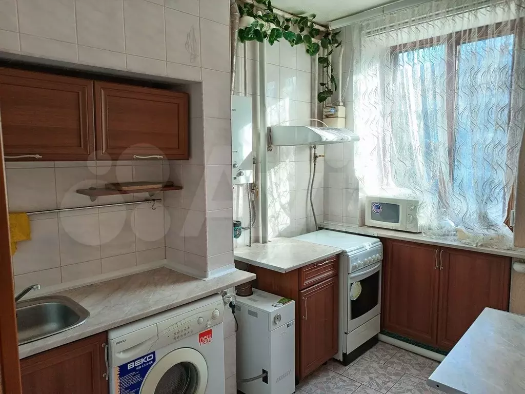 2-к. квартира, 40м, 1/2эт. - Фото 0