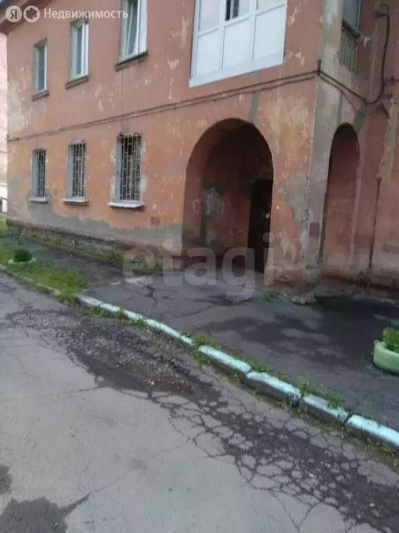 2-комнатная квартира: Кемерово, улица Веры Волошиной, 3 (58 м) - Фото 0