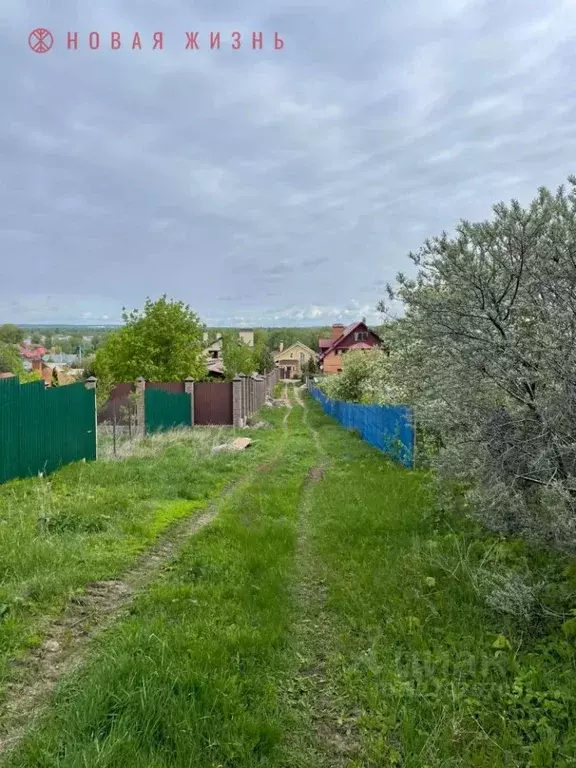 Участок в Самарская область, Красноярский район, Новосемейкино ... - Фото 1