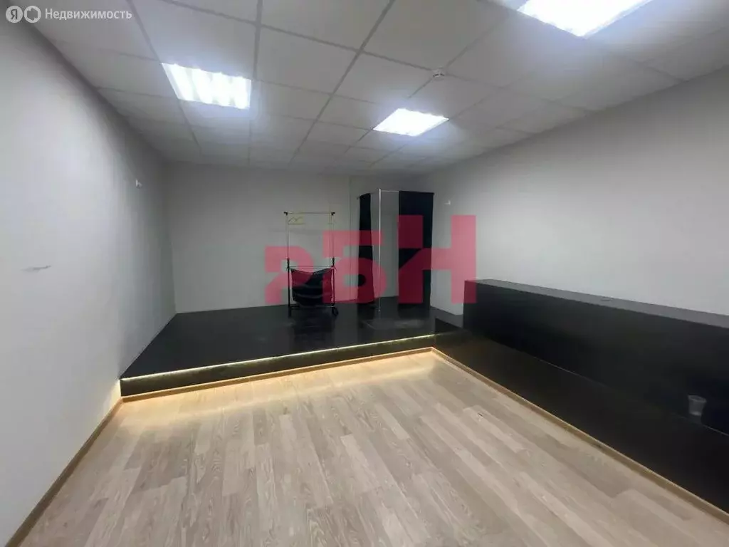 Офис (30.1 м) - Фото 2