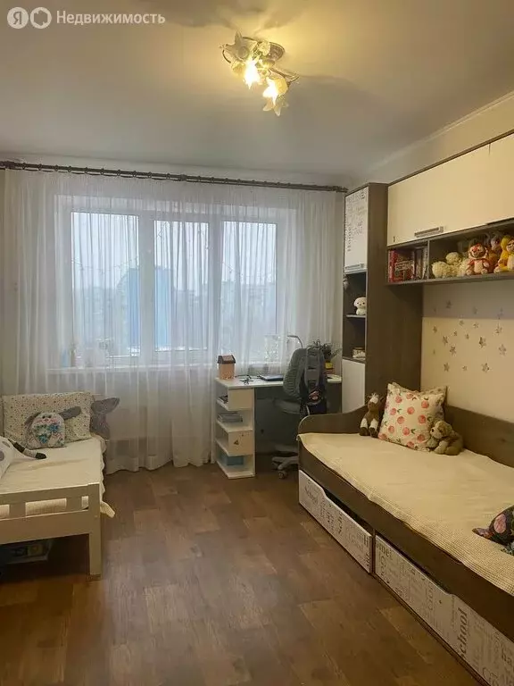 3-комнатная квартира: Тольятти, 12-й квартал, бульвар Гая, 15 (66 м) - Фото 1