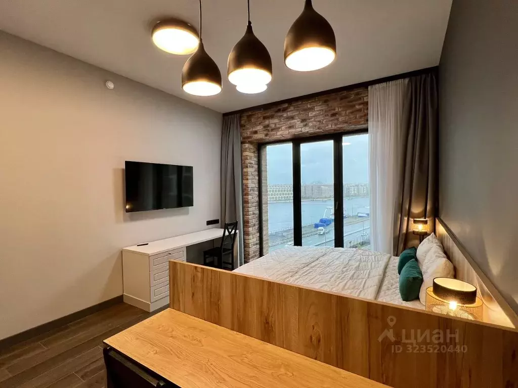 Студия Санкт-Петербург наб. Макарова, 58 (32.0 м) - Фото 1