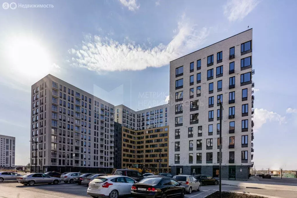 3-комнатная квартира: Тюмень, улица Новосёлов, 92 (85.87 м) - Фото 0