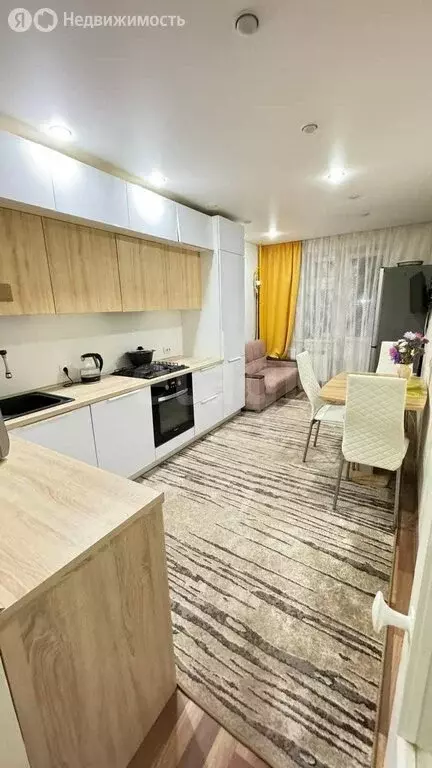 2-комнатная квартира: Набережные Челны, Авангардная улица, 41 (67 м) - Фото 0