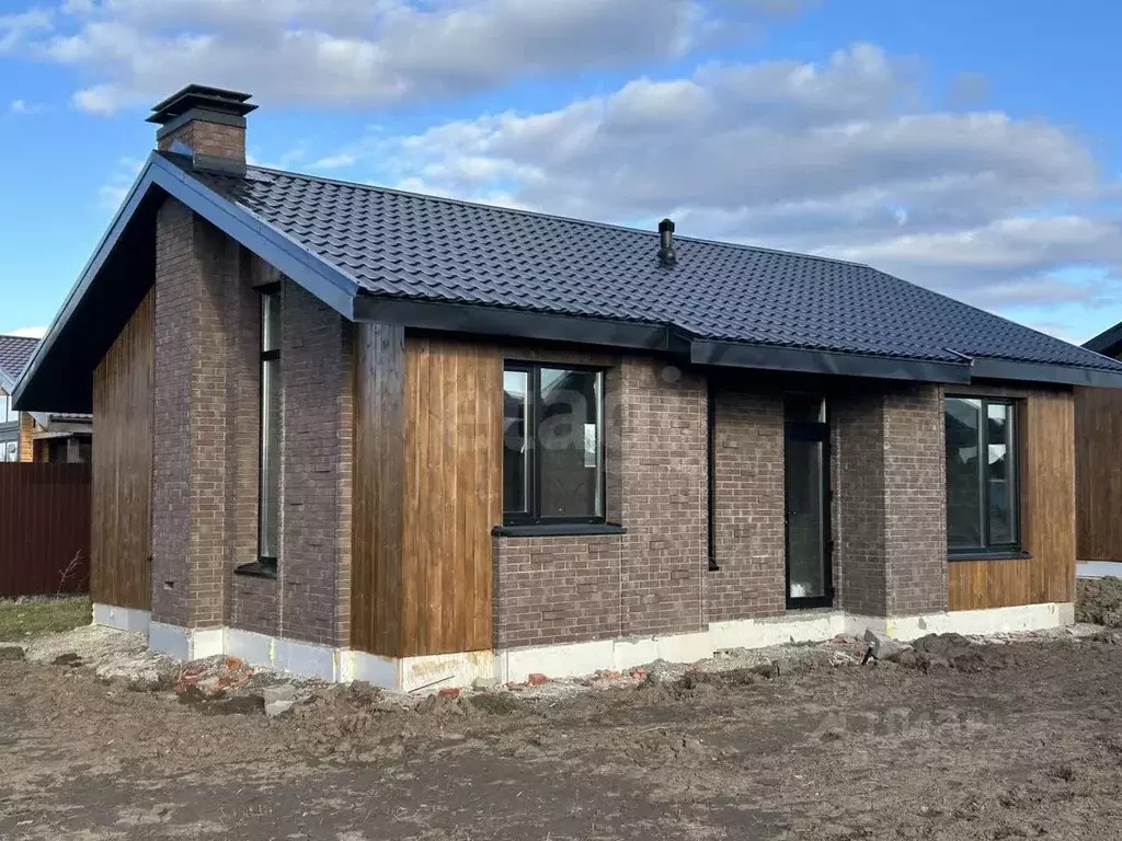 Дом в Тюменская область, Тюменский муниципальный округ, с. Перевалово, ... - Фото 1