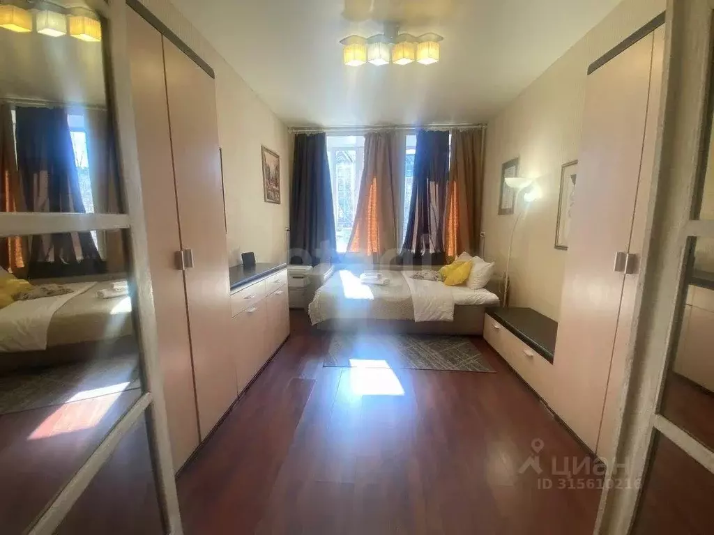 2-к кв. Татарстан, Казань ул. Баумана, 76 (48.1 м) - Фото 0