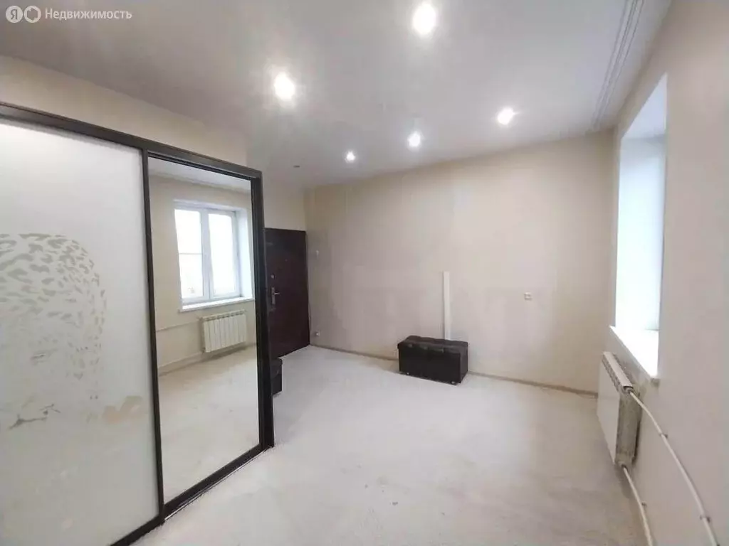 1к в 3-комнатной квартире (15 м) - Фото 1