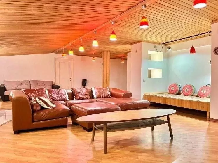 5-к кв. Татарстан, Казань Большая Красная ул., 63 (205.0 м) - Фото 1