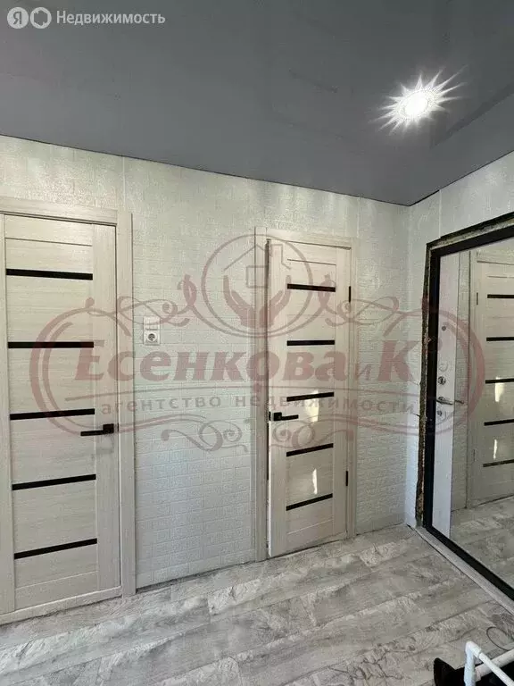 1-комнатная квартира: Курган, жилой район Заозёрный, 5-й микрорайон, 1 ... - Фото 1