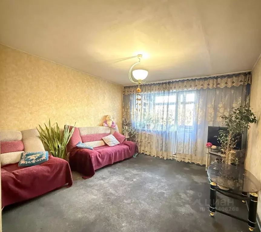 3-к кв. Алтайский край, Бийск ул. Петра Чайковского, 79 (67.6 м) - Фото 0