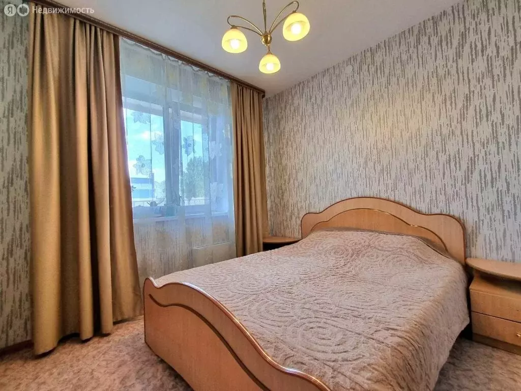 2-комнатная квартира: Новокузнецк, проспект Авиаторов, 58 (56.8 м) - Фото 1