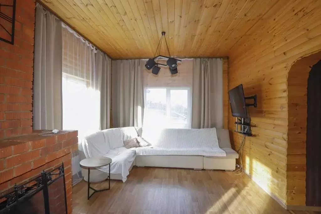 Дом в Иркутская область, Иркутский муниципальный округ, д. Карлук, ... - Фото 2