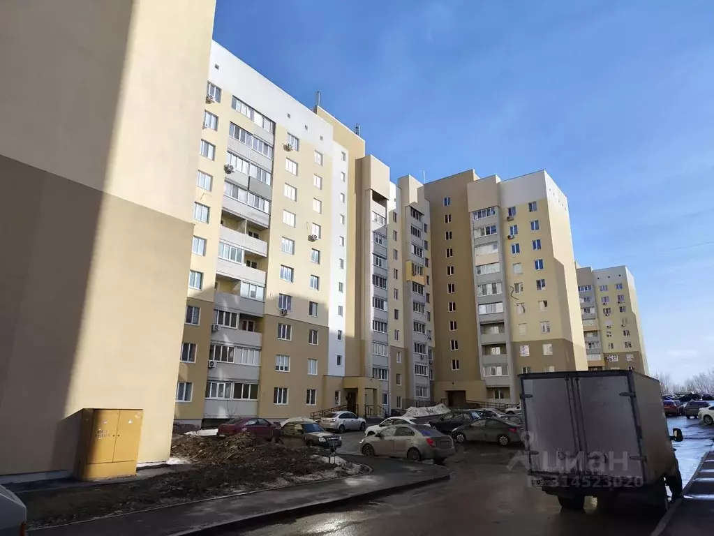 2-к кв. Саратовская область, Саратов ул. Имени Николая Чихарева, 10 ... - Фото 1