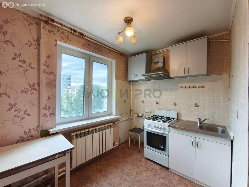 3-комнатная квартира: Саратов, Артиллерийская улица, 10 (64.7 м) - Фото 1
