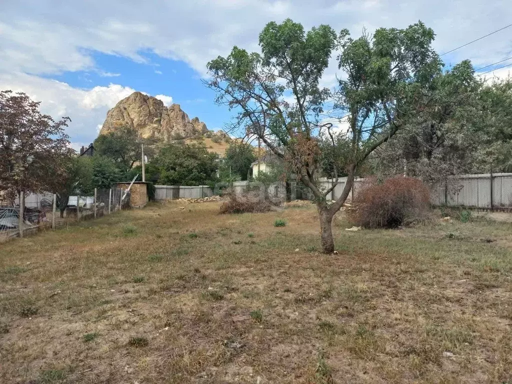 Участок в Крым, Феодосия муниципальный округ, Курортное пгт ул. Науки ... - Фото 1