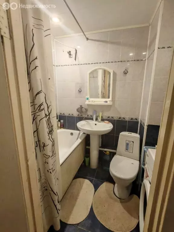 1-комнатная квартира: Курган, улица Кравченко, 61 (33 м) - Фото 0