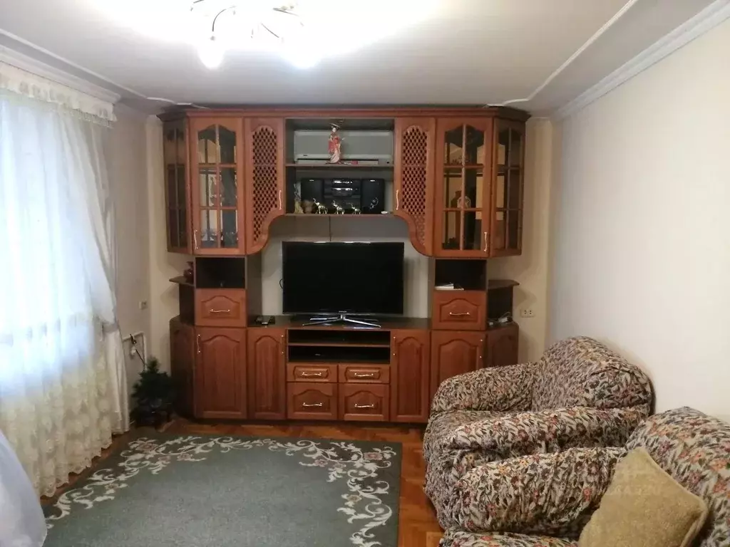 2-к кв. Адыгея, Гиагинская ст-ца ул. Пролетарская, 60 (57.4 м) - Фото 1