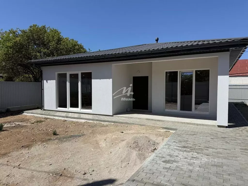 Дом в Севастополь Утес СНТ,  (120 м) - Фото 1